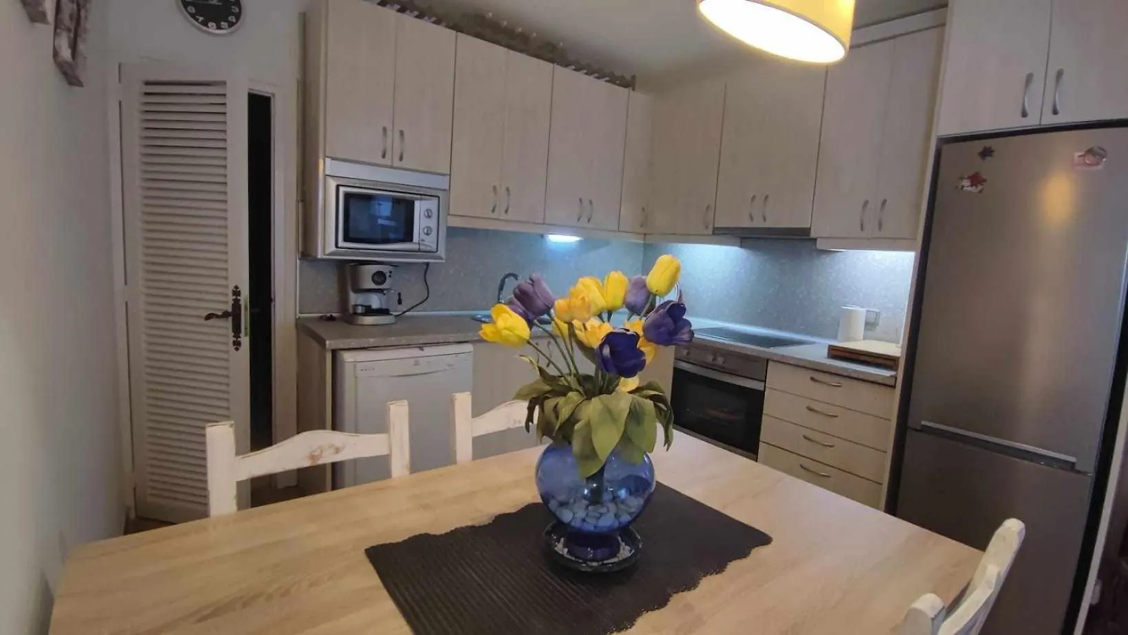 Appartamento Casa Blanca42 Piscina Tossa de Mar Alloggio in famiglia